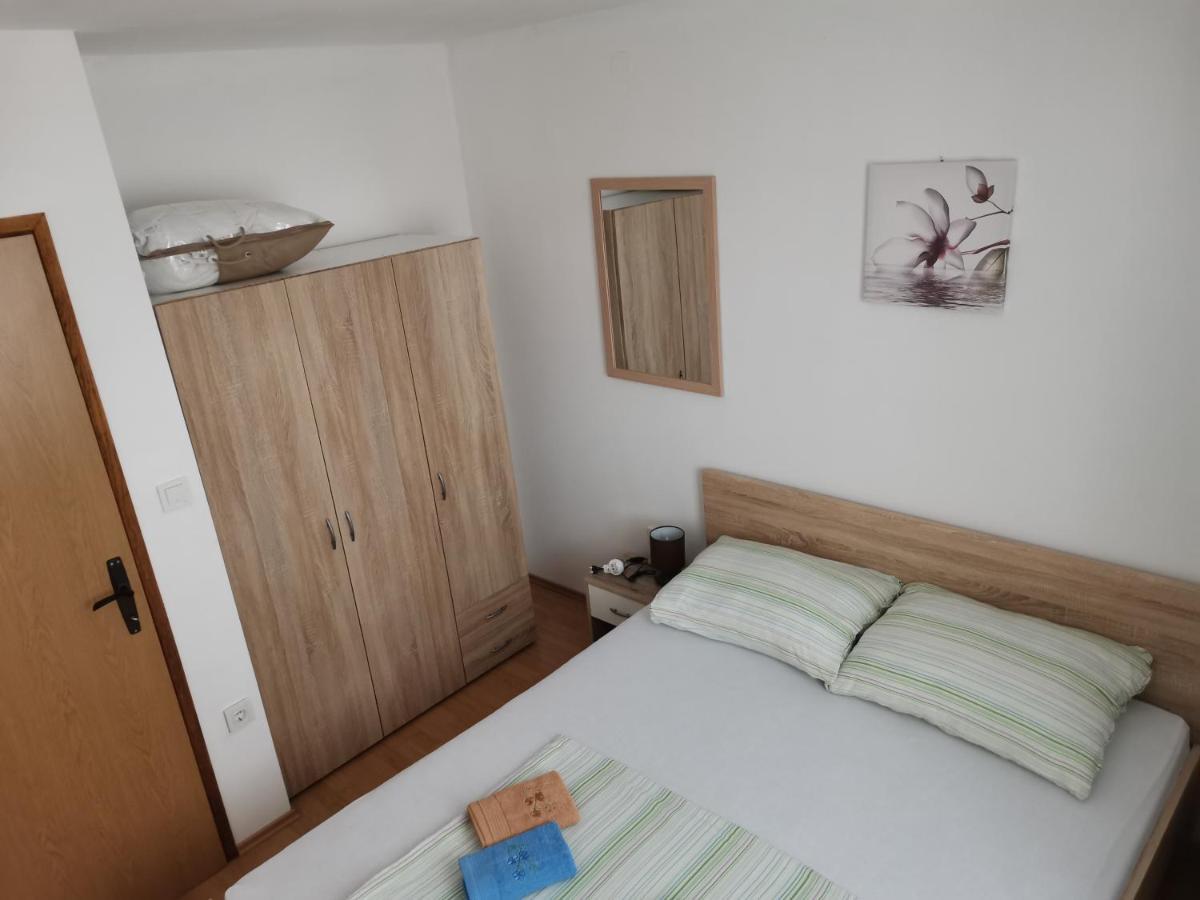 Apartman Jadranka ヴィル エクステリア 写真