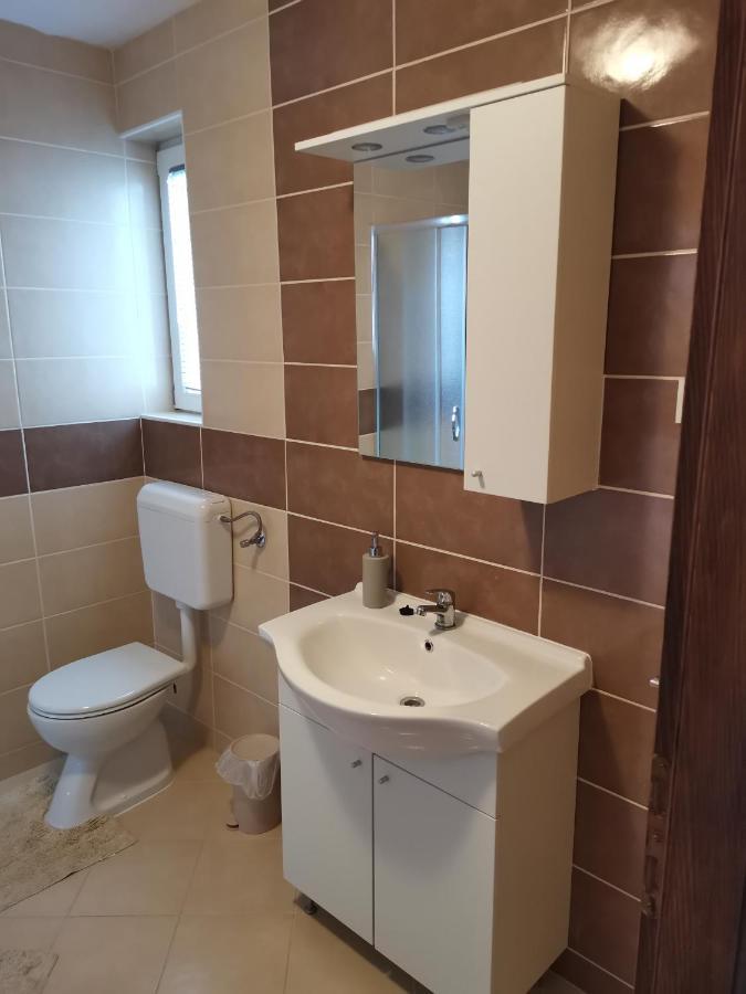 Apartman Jadranka ヴィル エクステリア 写真